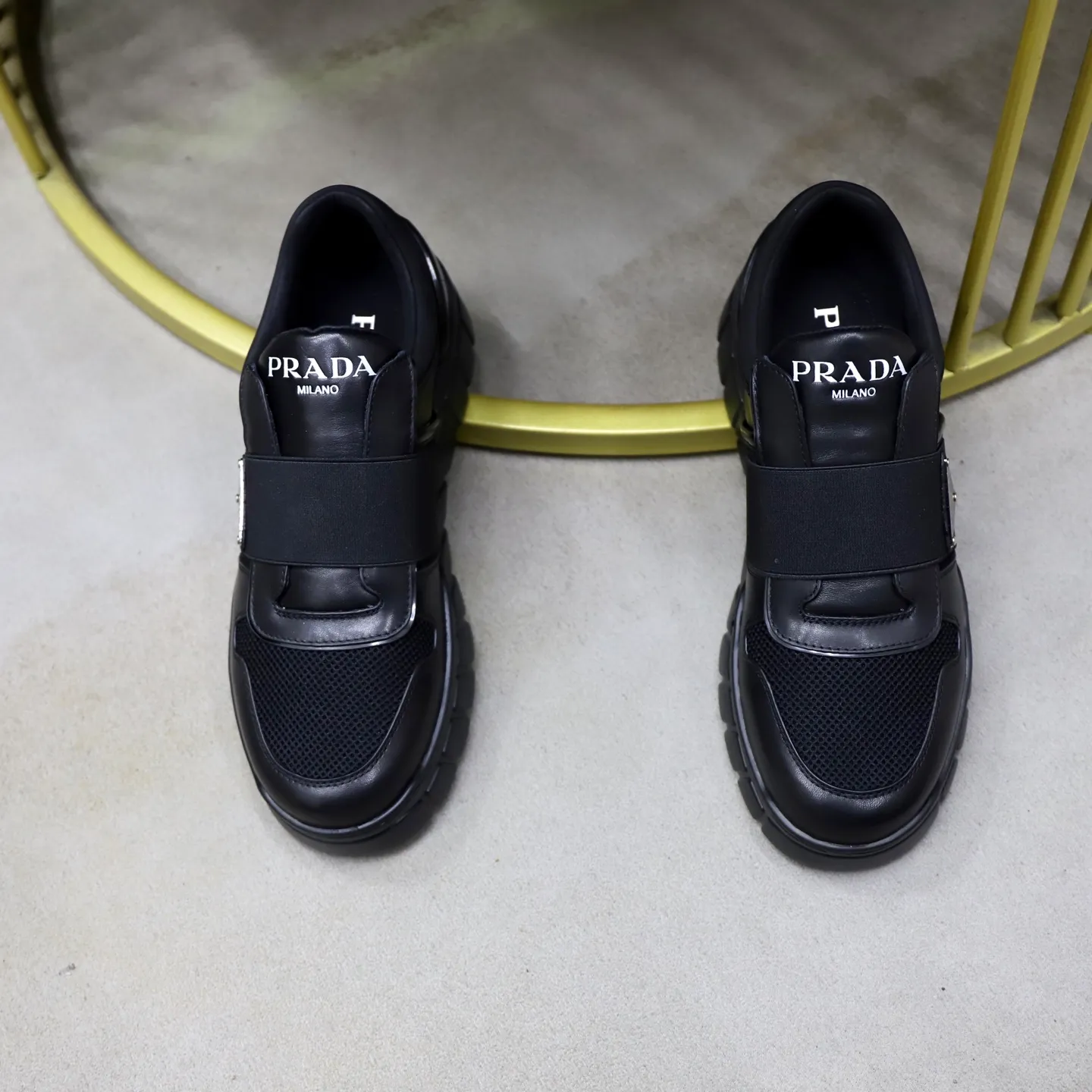 Ex-factory price 560💰[PRADA] Men's shoes are popular in the counter, official website synchronization, 1 high-quality shipment ✔️Original cowhide + cowhide lining, 1🆚1 replica, original sole, 38-45 (45 customized, non-refundable)